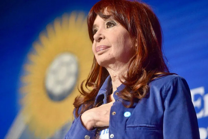 Crece la campaña internacional «Cristina libre»
