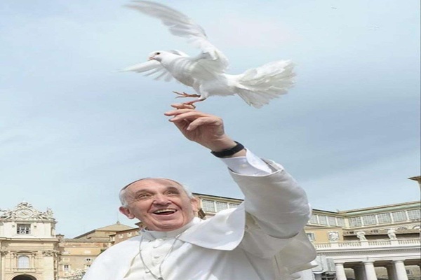 El intendente Vuoto decretó duelo por el fallecimiento del Papa Francisco.