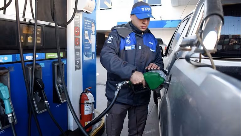 YPF aumentó los precios de los combustibles