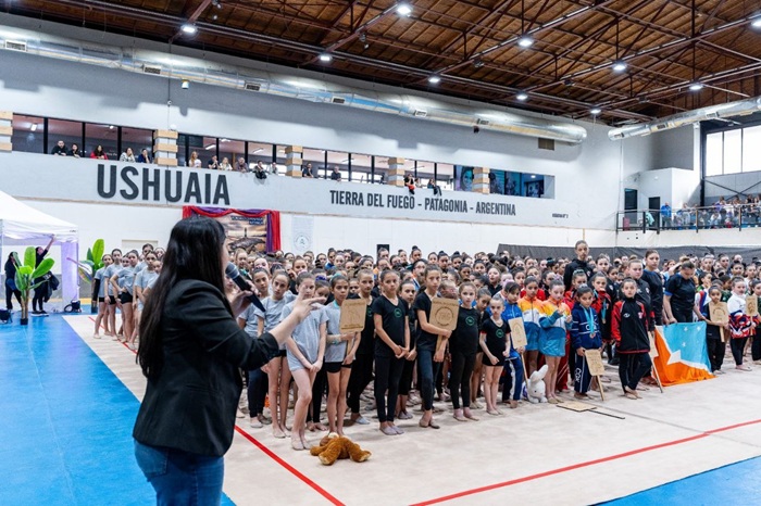  Ushuaia vive la gran final del Campeonato Nacional de Gimnasia Rítmica con 600 deportistas en el Cochocho Vargas