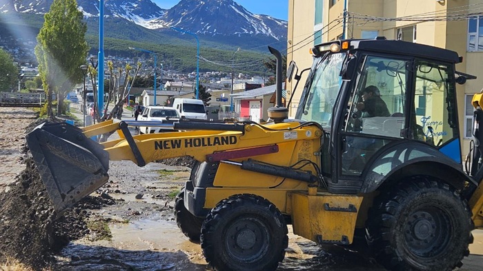   Ushuaia en alerta: desborde de ríos, viviendas afectadas y operativo de emergencia por lluvias extremas