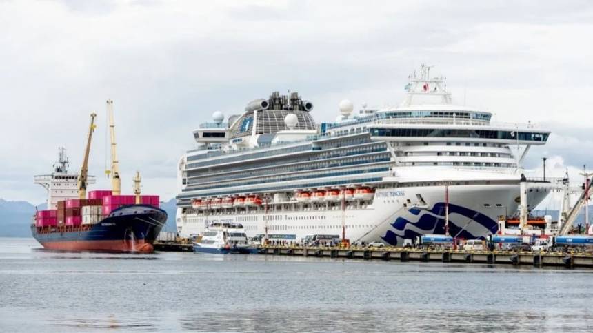  El puerto de Ushuaia recibe más de 9 mil pasajeros en 72 horas