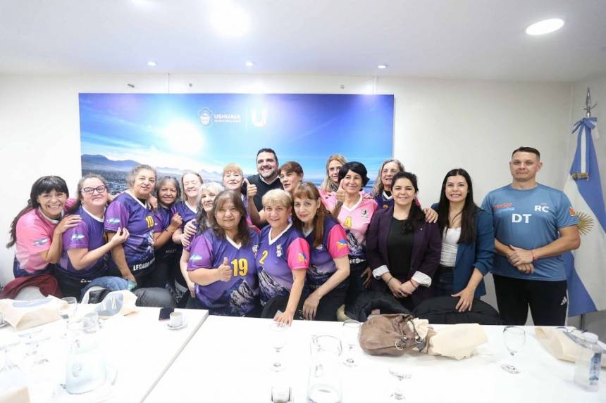 Vuoto recibió al equipo femenino de newcom «Legado Fueguino» tras su participación en Río Gallegos.