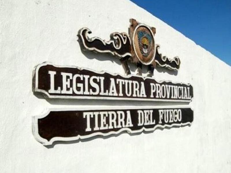  Tierra del Fuego en alerta: el DNU 252/2026 pone contra las cuerdas al régimen industrial y la Legislatura exige respuestas