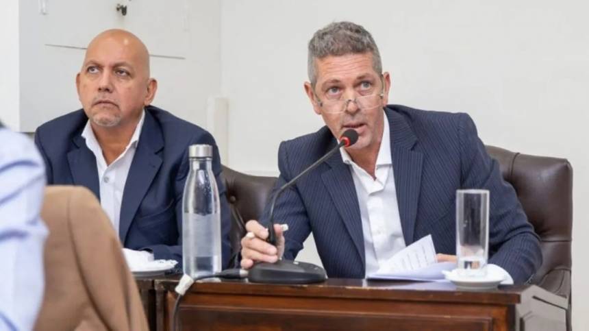 Löffler denunció el fiasco petrolero de Terra Ignis: «Nos hicieron cargo de la basura que dejó YPF»