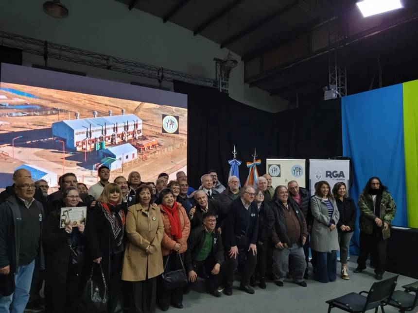 Ex trabajadores de YPF reivindican su legado en Río Grande: “YPF fue vida para la ciudad y para toda la Patagonia”.