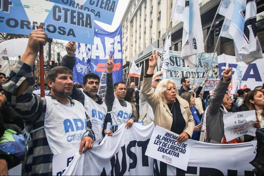 Paro nacional docente: la huelga registró un alto acatamiento ante la exigencia de paritarias y la restitución del FONID