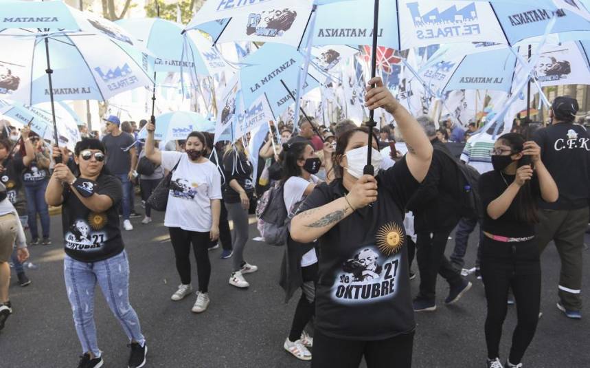 Marcha por el Día de la Lealtad peronista. Foto: NA.