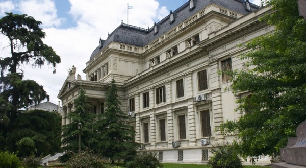  El proyecto se presentó en la Legislatura bonaerense.