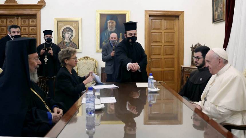 El Papa se reunió con los líderes ortodoxos de Chipre. Foto: AFP