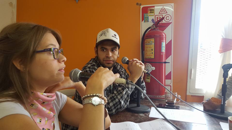 Para que los chicos se acerquen al dibujo y puedan expresarse plasmando sus ideas en murales y paredes