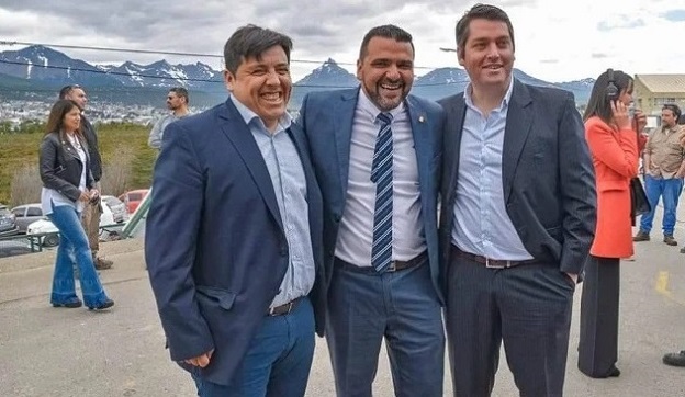 Los intendentes Walter Vuoto, Martín Pérez, y Daniel Harrington