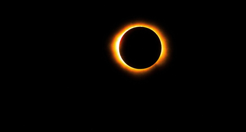 guardado con exito el artículo. La noche que durará 7 minutos: la NASA predice el eclipse más largo en 10.000 año