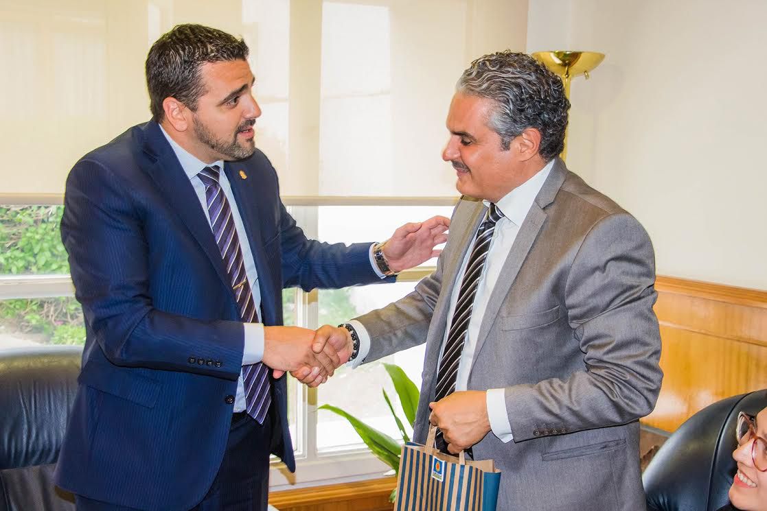 El Intendente Vuoto recibió al embajador de Kuwait